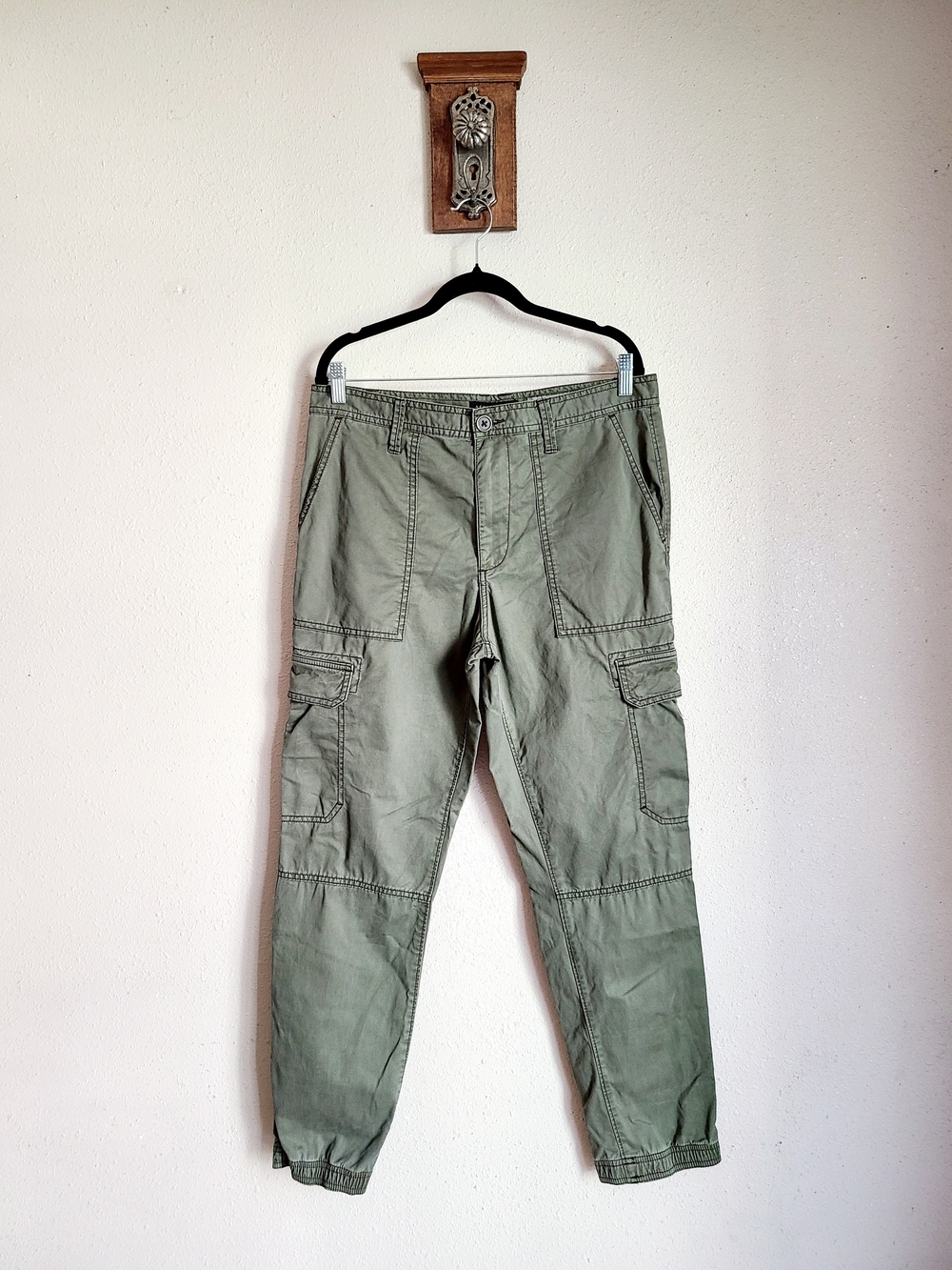 Aeropostale Olive Green Women's Cargo Pants